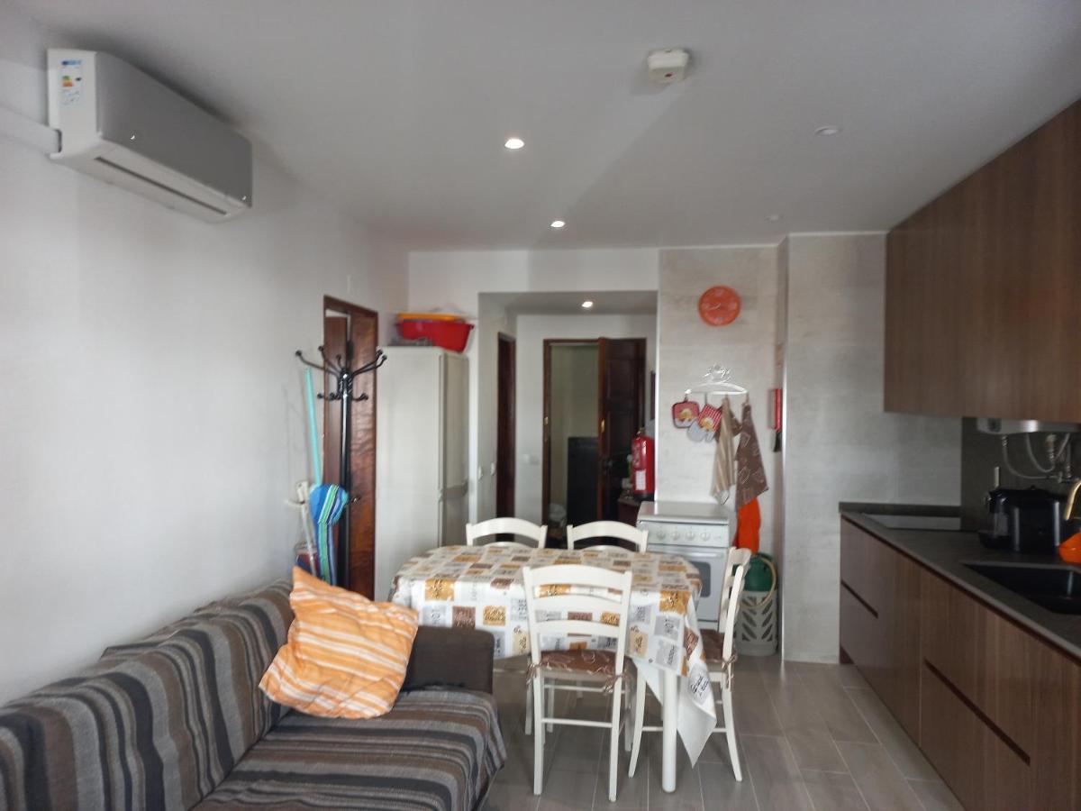 Regueiro Quarteira Beach Apartment Buitenkant foto