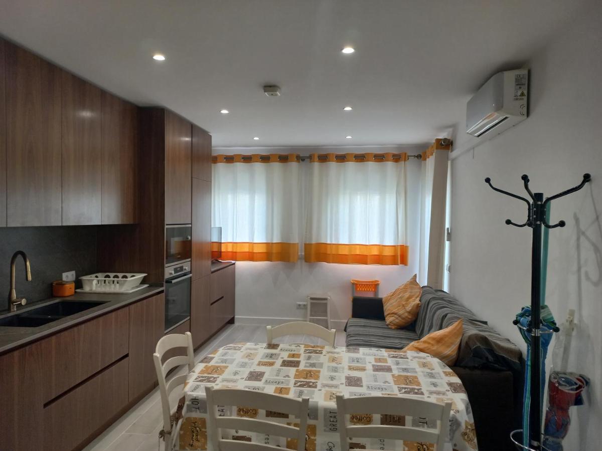 Regueiro Quarteira Beach Apartment Buitenkant foto